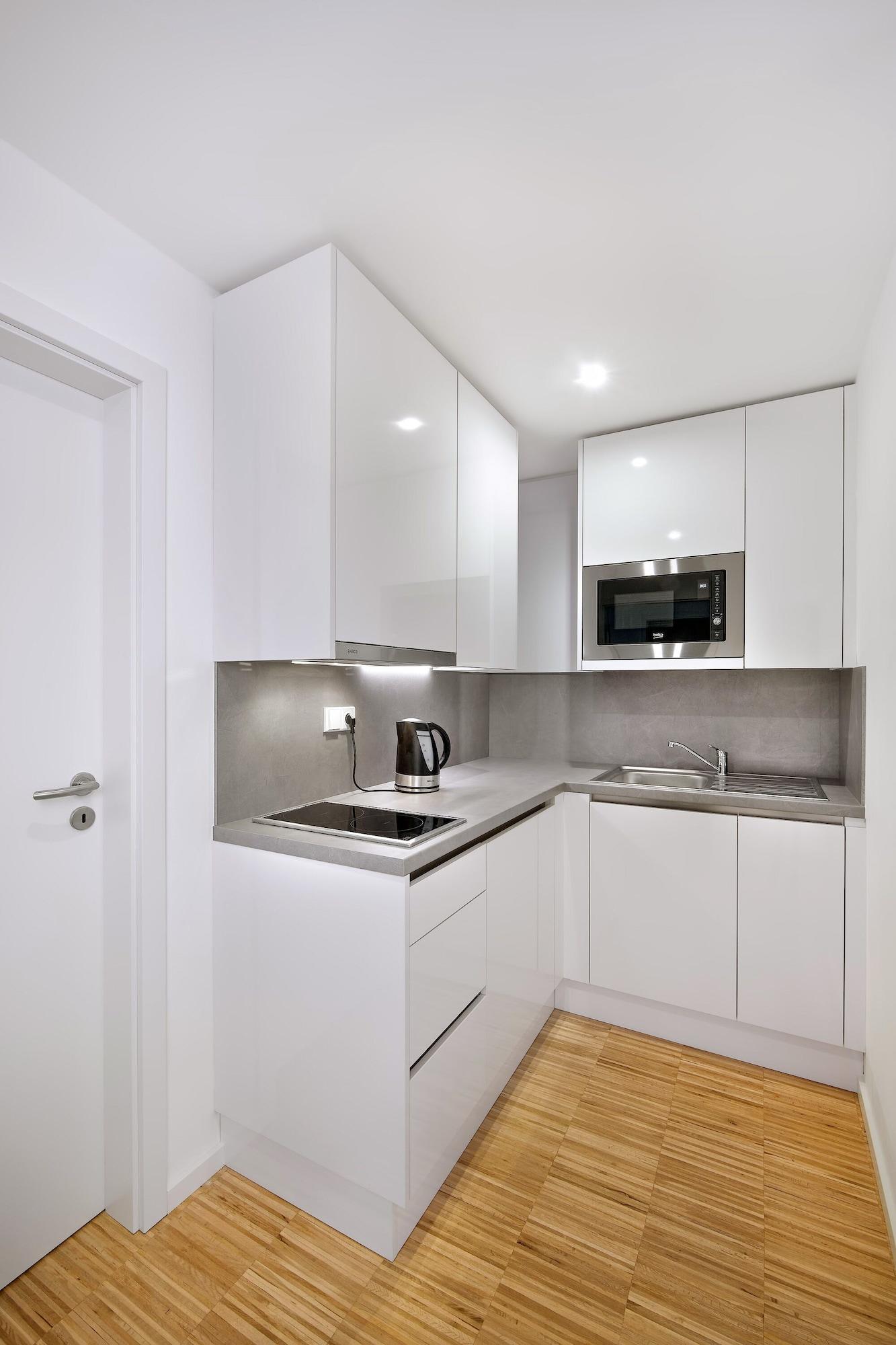 Downtown Suites Kodanska Prague Ngoại thất bức ảnh