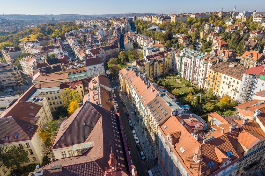 Downtown Suites Kodanska Prague Ngoại thất bức ảnh