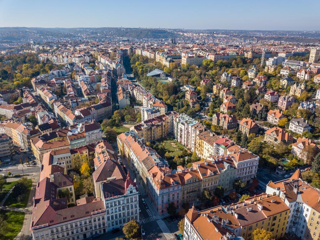 Downtown Suites Kodanska Prague Ngoại thất bức ảnh