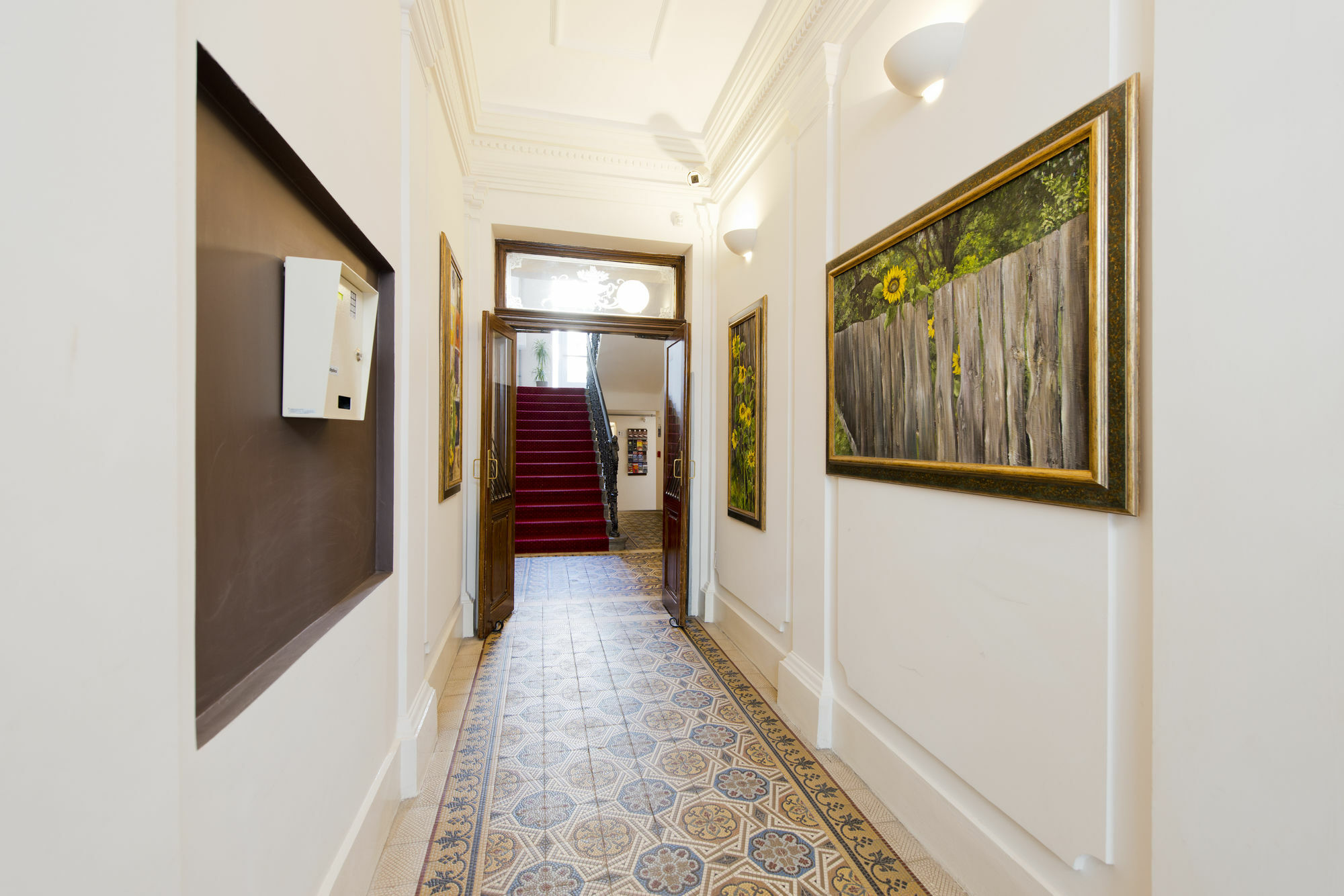 Downtown Suites Kodanska Prague Ngoại thất bức ảnh