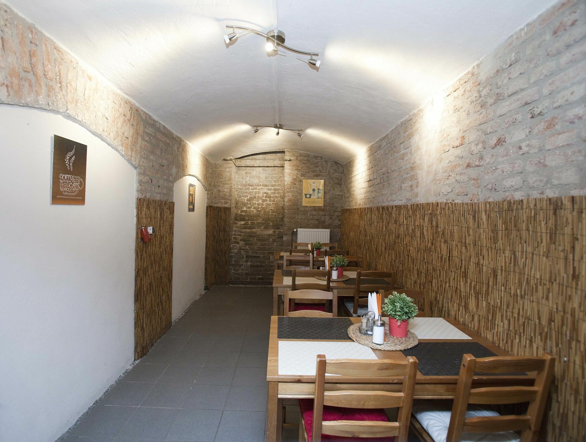 Downtown Suites Kodanska Prague Ngoại thất bức ảnh